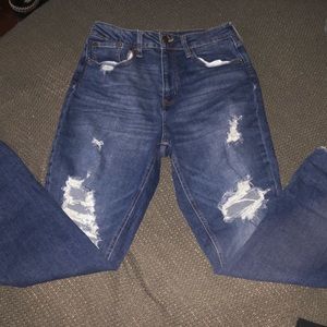 Aeropostale distressed curvy mom jeans 8R